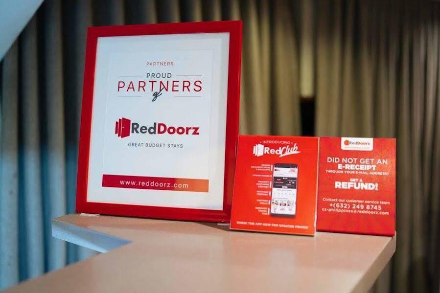 Reddoorz At Hotel Rosemarie Pasay Exterior foto